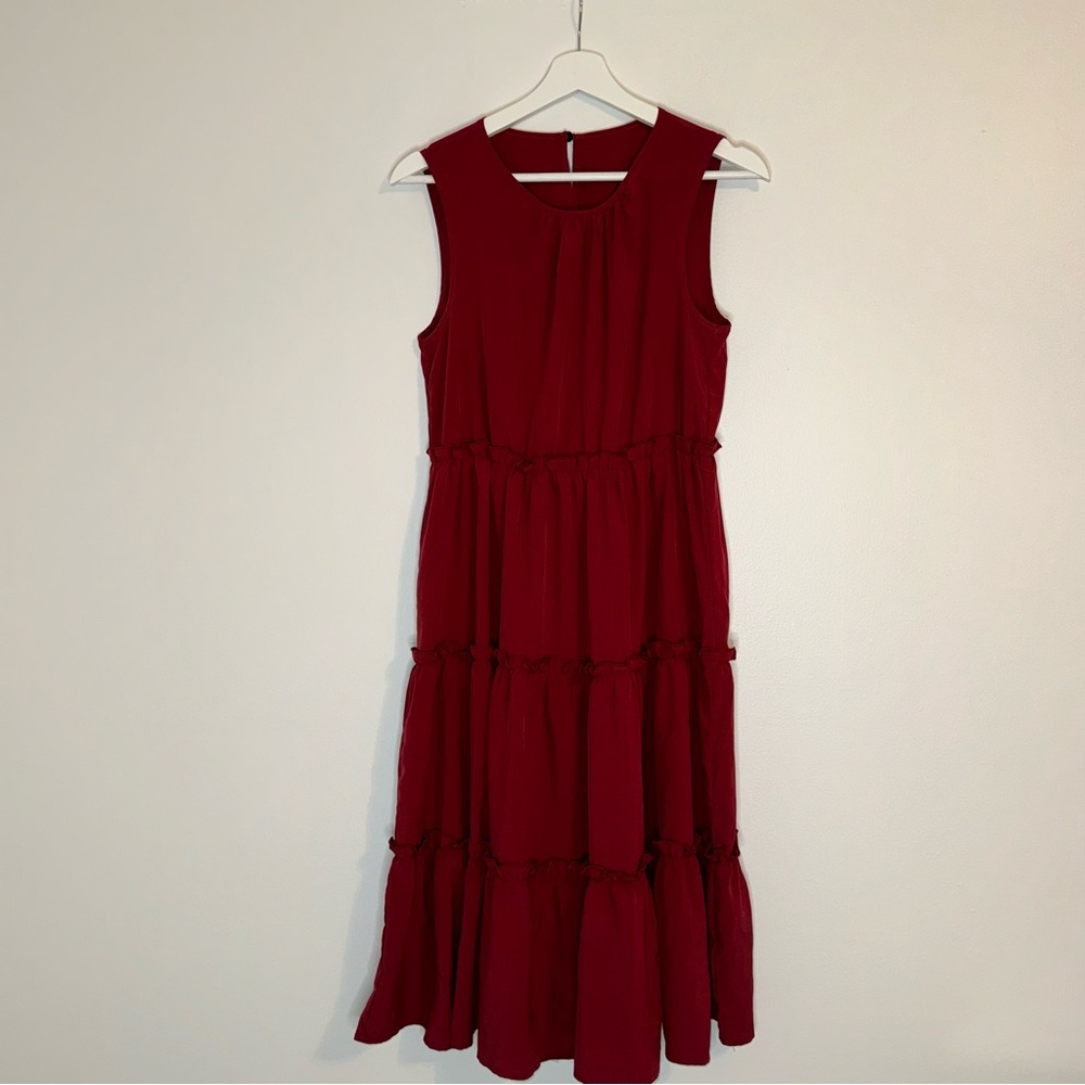 Red Sleeveless Flowy Maxi Dress Size: L